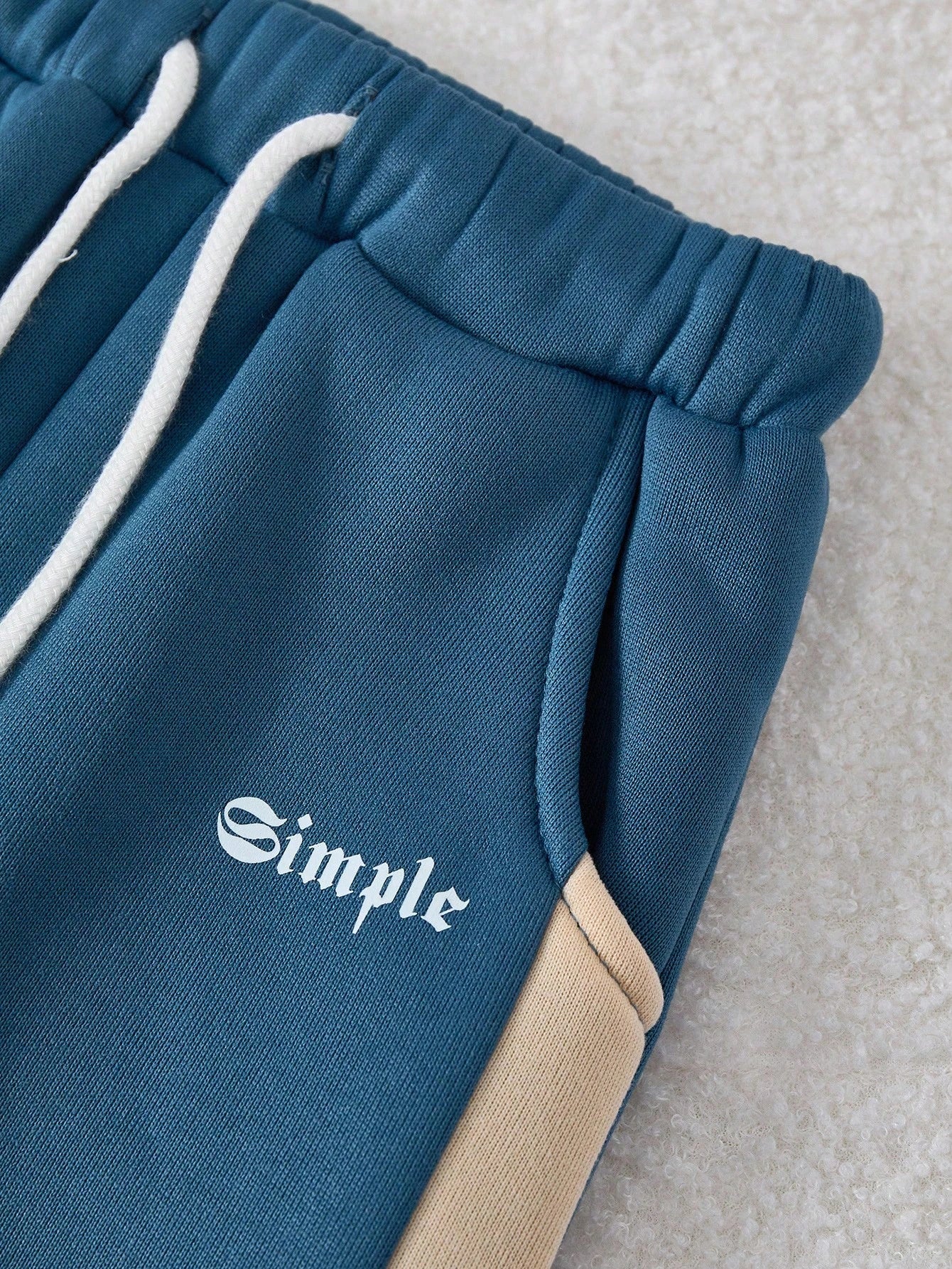 Simple Letter Printed Kids Winter Suit