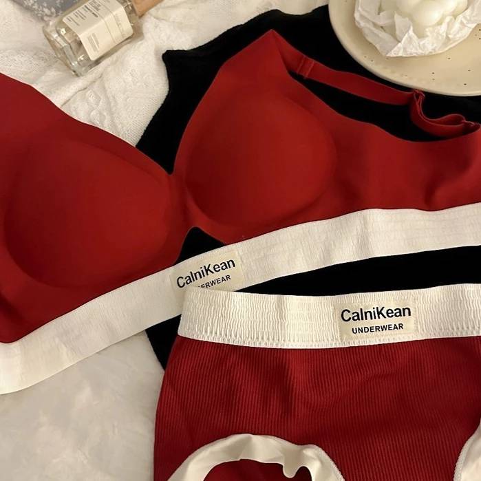 CK Classic Bra Set