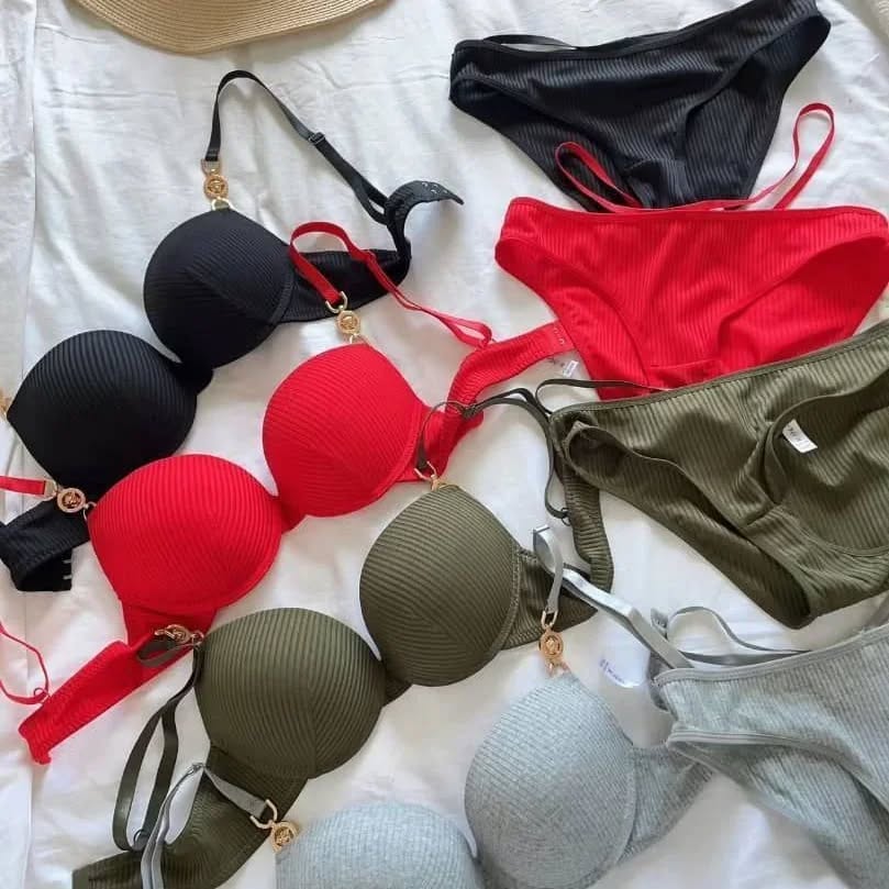 Ring Buckle Soft Padded Bra Set