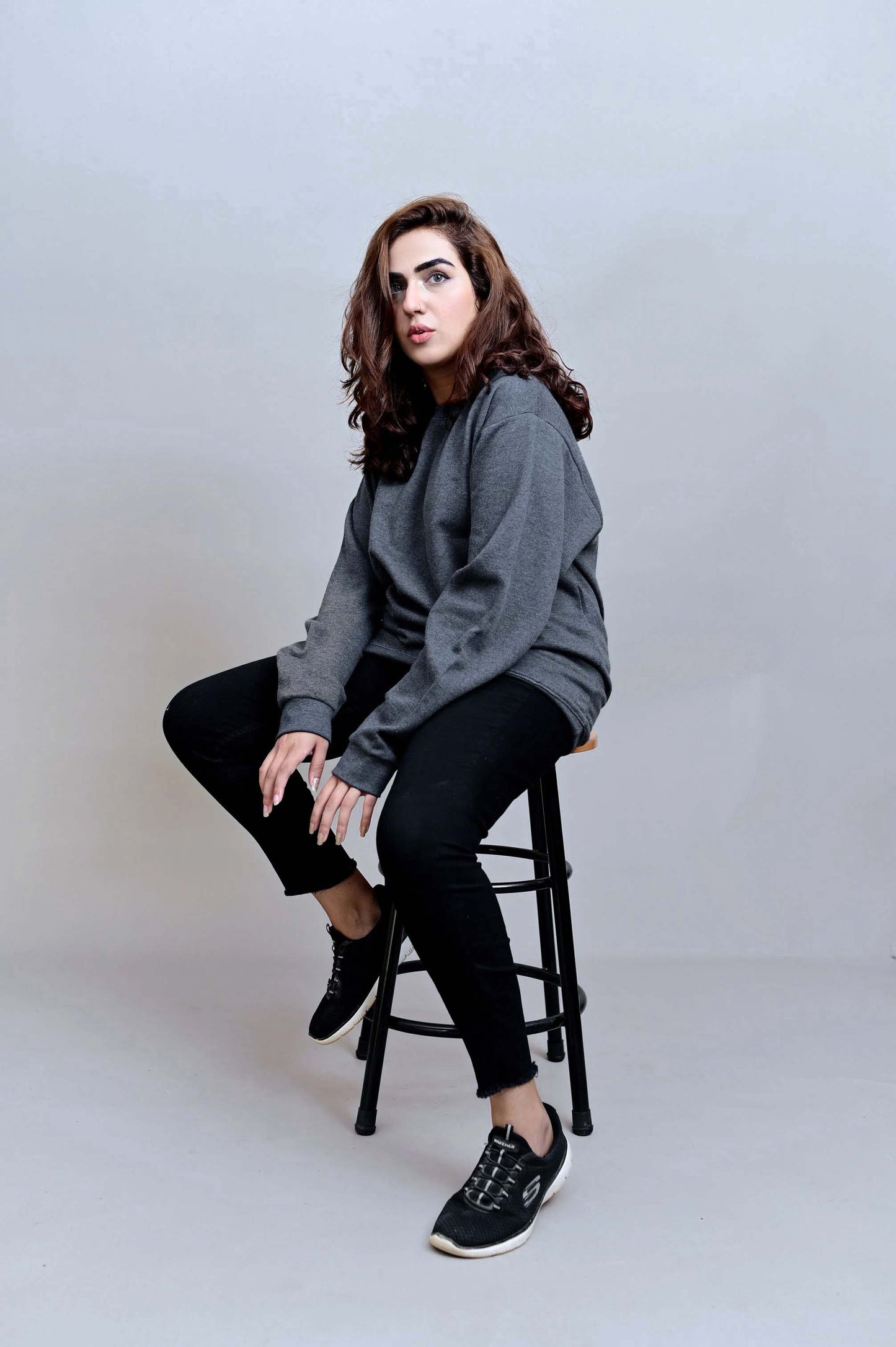 Unisex Winter Basic Sweatshirt