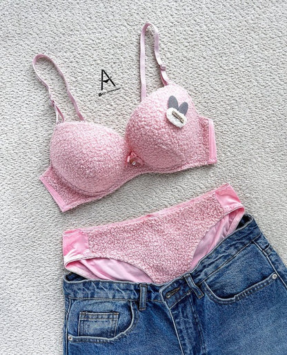 Soft Plush Design Bra Set