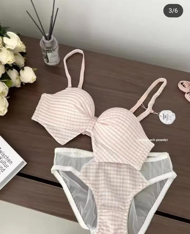 Check Mood Pad Bra Set