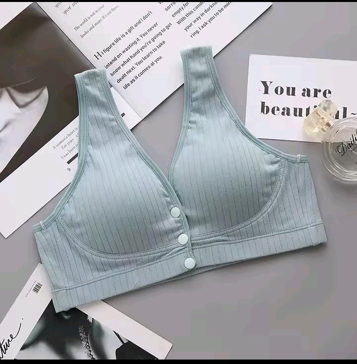 Button Elegance Bra