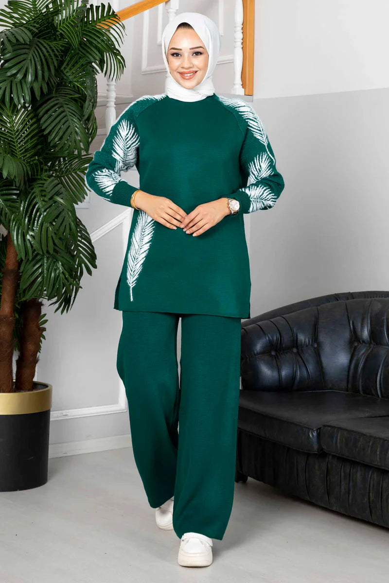 Winter Feather Printed Long Sleeves 2 PC Co-Ord Set